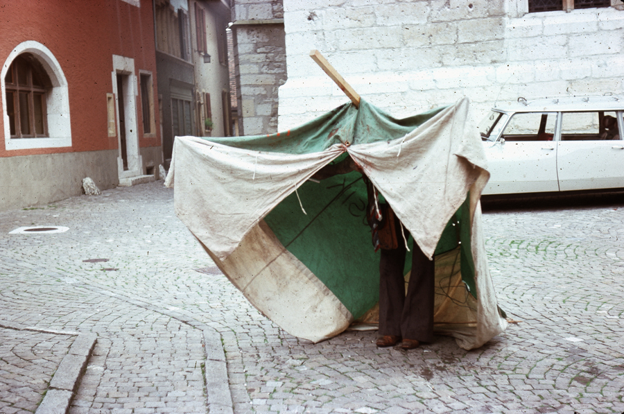 image Thom Puckey Performance Festival Biel-Bienne, Switzerland. Reindeer Werk Musik Schule 13