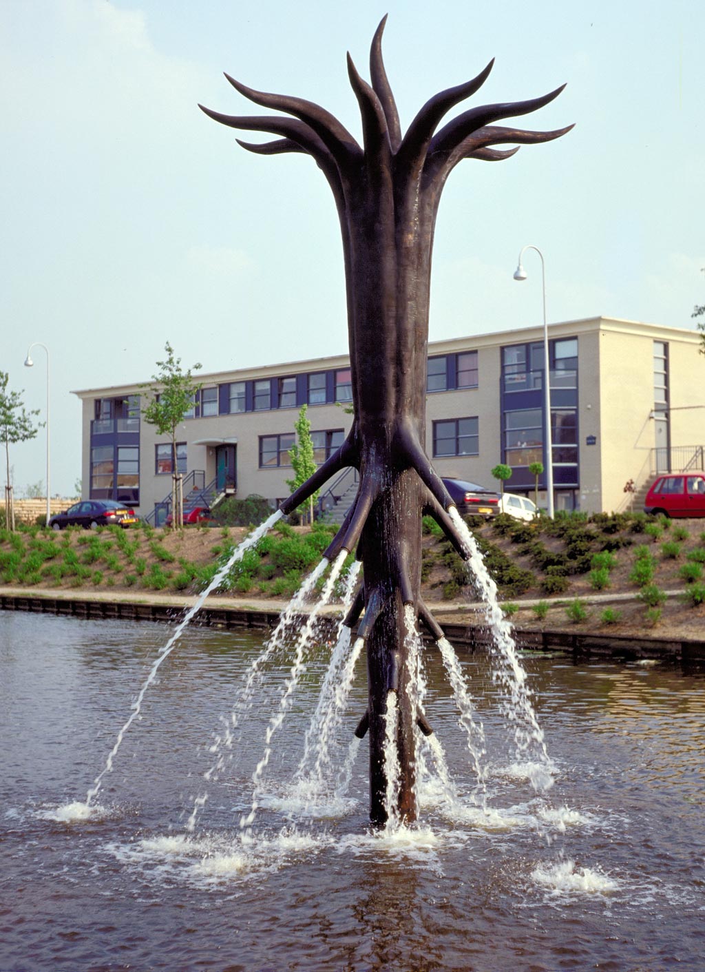image Thom Puckey Tree Fountain, Kattenbroek, Amersfoort, Netherlands 1