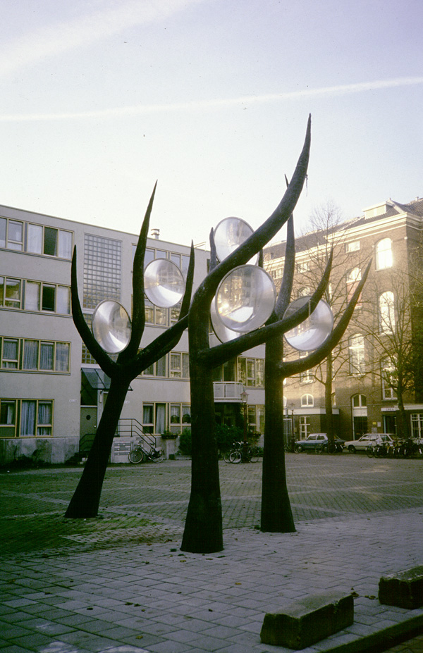 The Lens Trees, Binnengasthuisterrein, Amsterdam by Thom Puckey