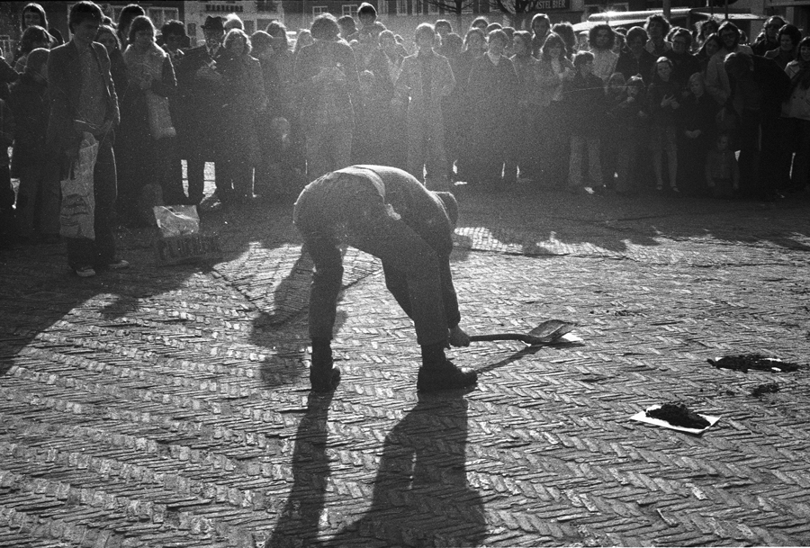 image Thom Puckey 30 photos. Solo performance. 'Speech on Behaviouralism', The Market Square, Middelburg. 13