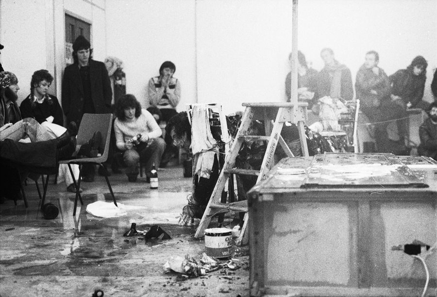 image Thom Puckey Reindeer Werk at Goldsmiths College, April 1975 19