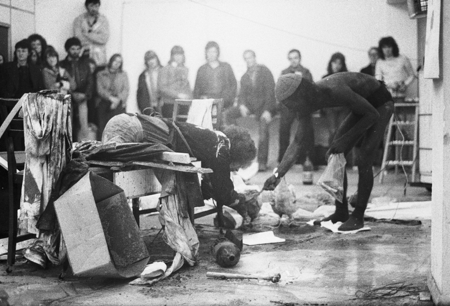 image Thom Puckey Reindeer Werk at Goldsmiths College, April 1975 9