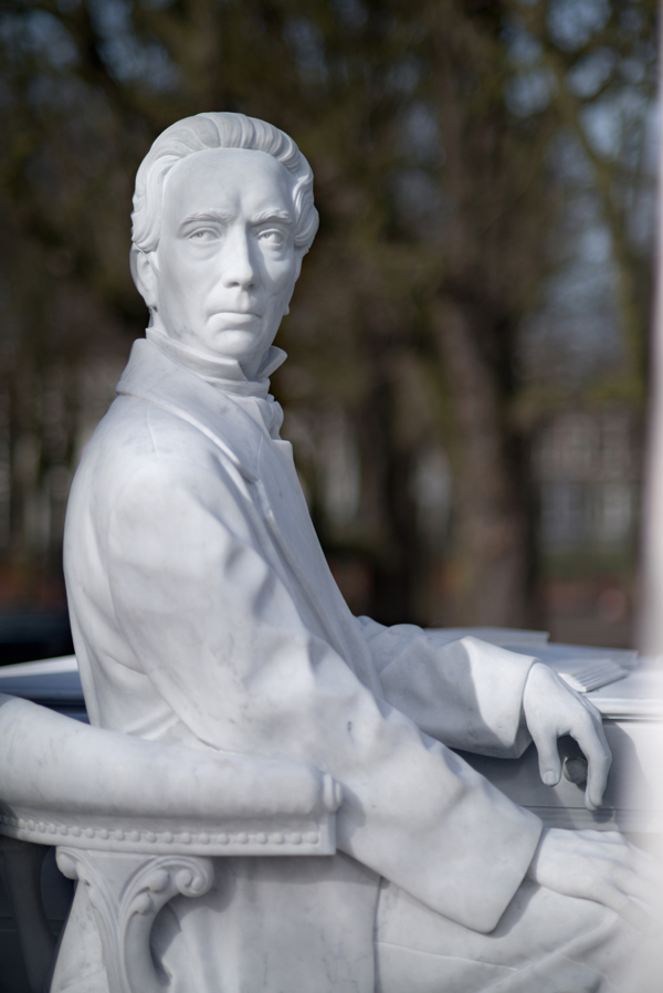 image Thom Puckey Monument for J.W. Thorbecke, Den Haag. 3